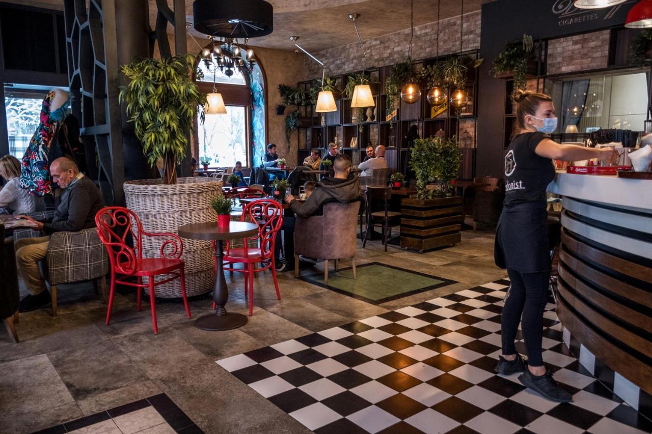 Hotel Grand Hedonist Pančevo Εξωτερικό φωτογραφία