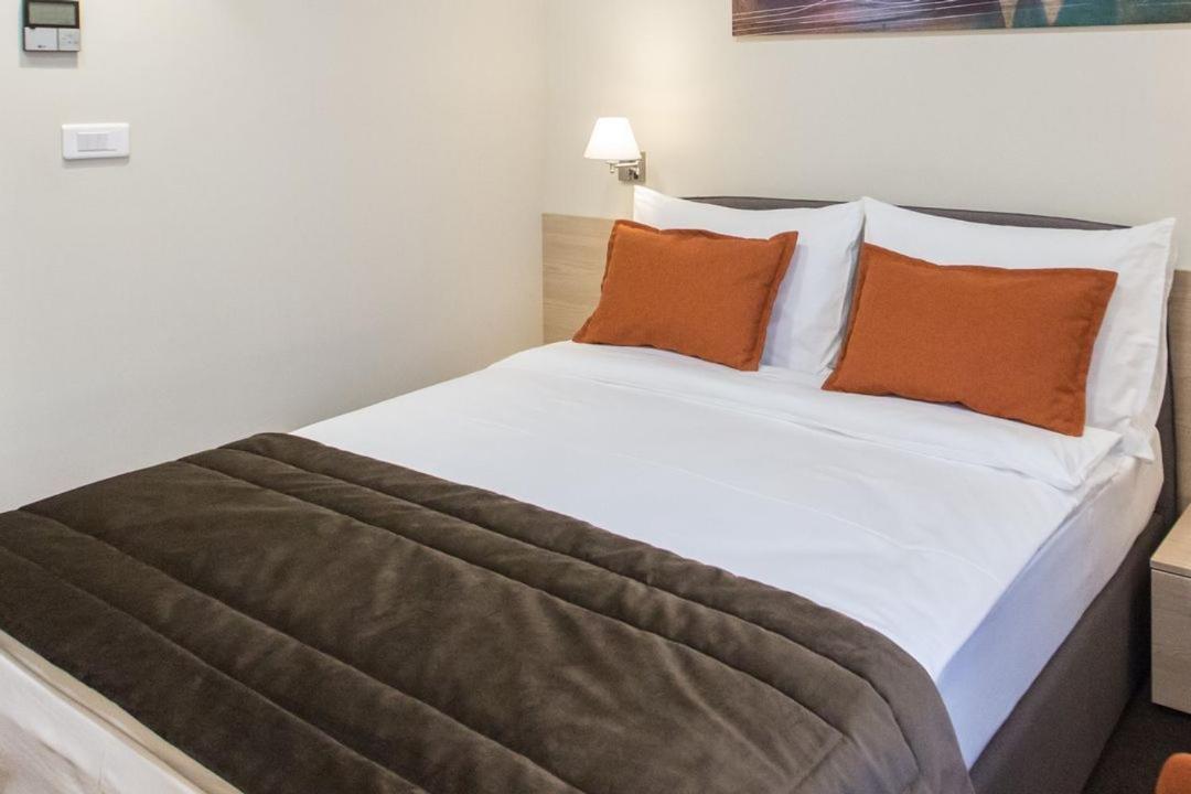 Hotel Grand Hedonist Pančevo Εξωτερικό φωτογραφία