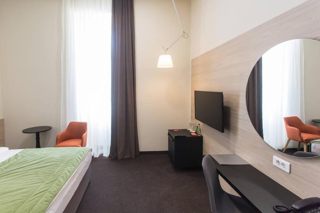 Hotel Grand Hedonist Pančevo Εξωτερικό φωτογραφία