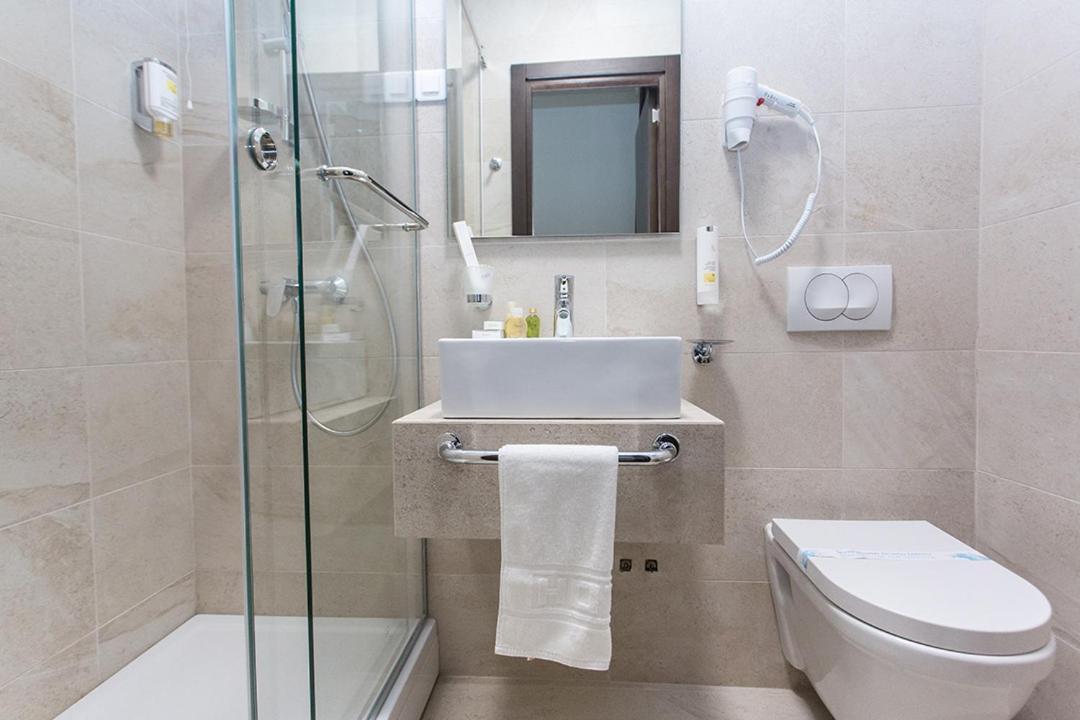 Hotel Grand Hedonist Pančevo Εξωτερικό φωτογραφία