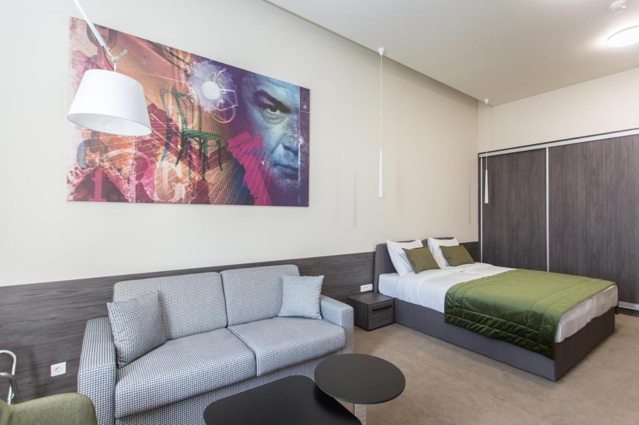 Hotel Grand Hedonist Pančevo Εξωτερικό φωτογραφία